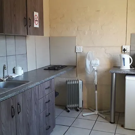 Die Hok Self Cater Units&Camping Calvinia Exterior foto